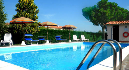 Agriturismo con Piscina sul Trasimeno